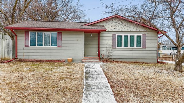 511 7th Street, Maxwell, IA 50161