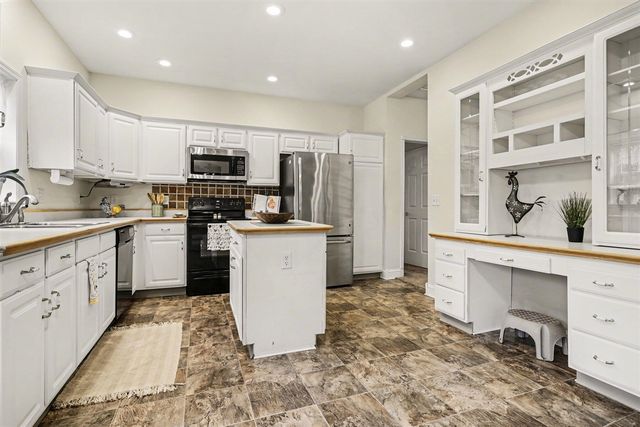 7445 Herman Drive, Delton, MI 49046