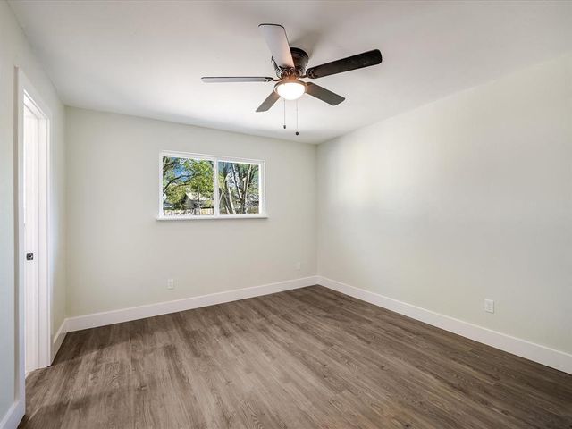 7004 Craybrough CIR, Austin, TX 78724