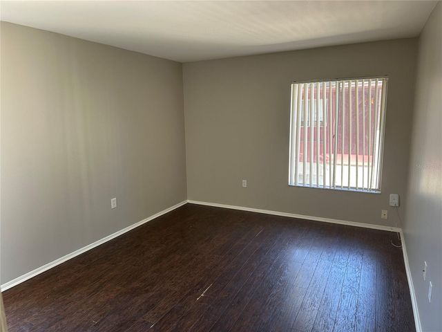 8602 CHAMPLAIN COURT 88, Tampa, FL 33614