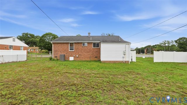 7959 Kenmore Dr, Mechanicsville, VA 23111