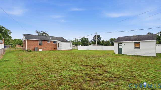 7959 Kenmore Dr, Mechanicsville, VA 23111