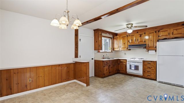 7959 Kenmore Dr, Mechanicsville, VA 23111