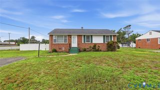 7959 Kenmore Dr, Mechanicsville, VA 23111