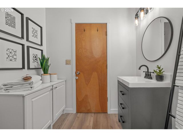 2812 B St, Forest Grove, OR 97116