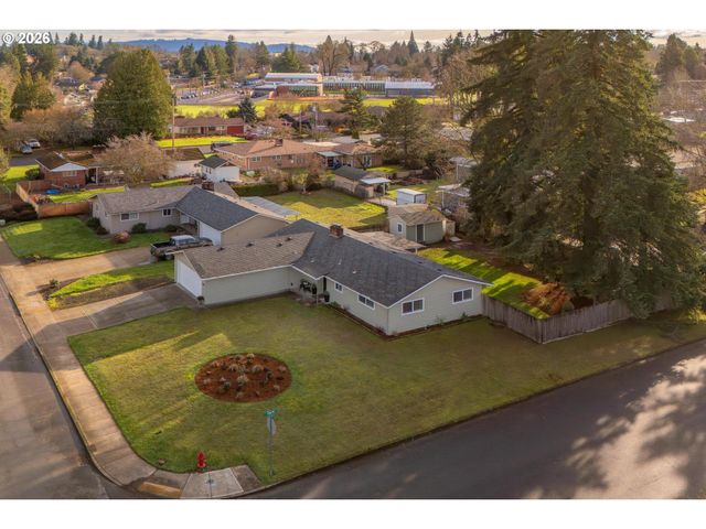 2812 B St, Forest Grove, OR 97116