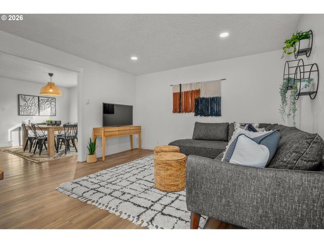 2812 B St, Forest Grove, OR 97116