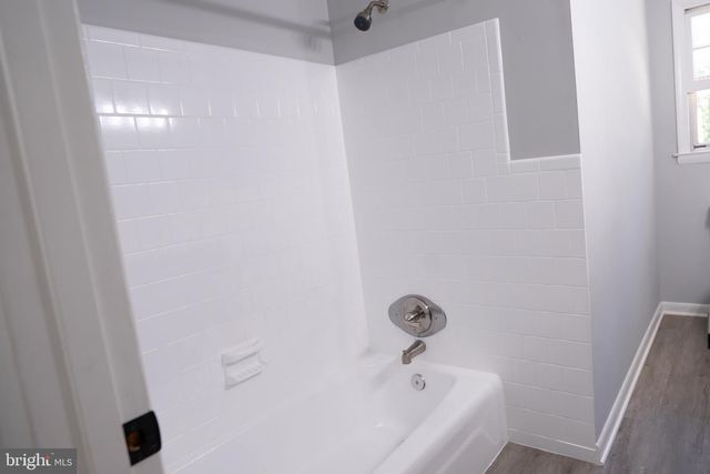 7005 BEACHMONT DR, Sykesville, MD 21784