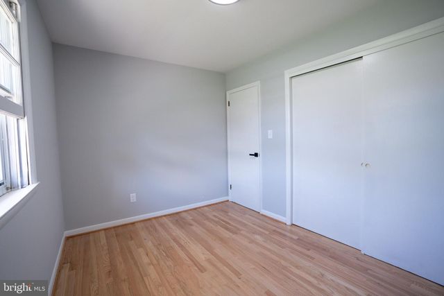 7005 BEACHMONT DR, Sykesville, MD 21784