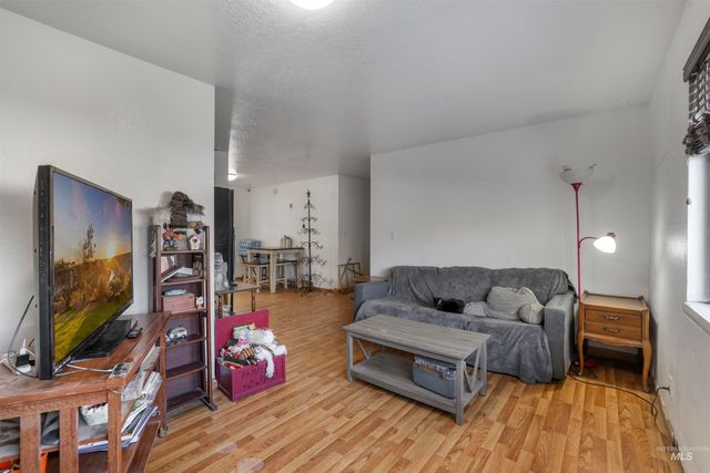 414 Heyburn Ave, Twin Falls, ID 83301