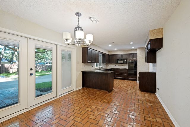 804 Firewheel Trail, Fort Worth, TX 76112