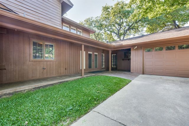 804 Firewheel Trail, Fort Worth, TX 76112