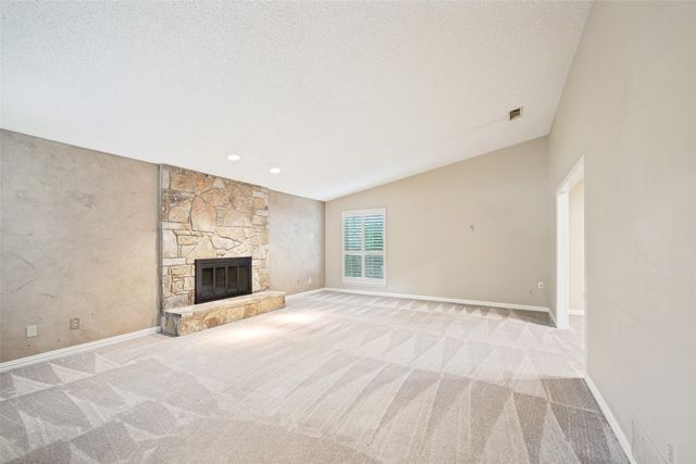 804 Firewheel Trail, Fort Worth, TX 76112