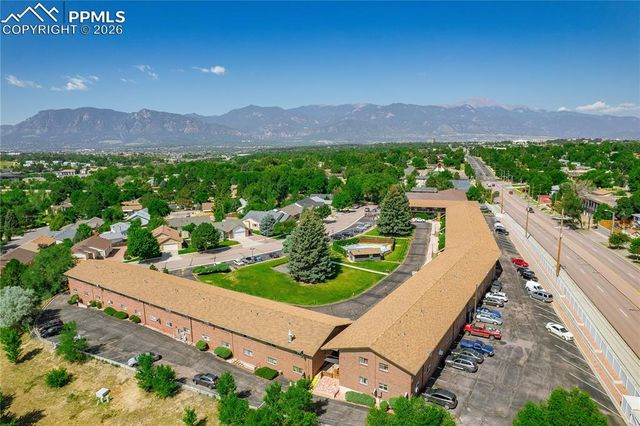 434 Valley Hi Circle B6, Colorado Springs, CO 80910