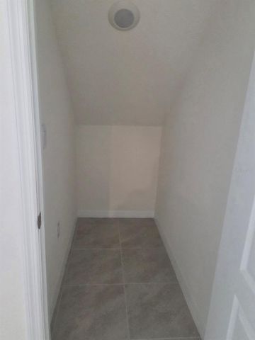 2294 TAY WES DRIVE, St Cloud, FL 34771