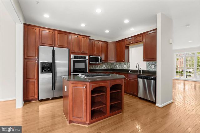 8876 MONTJOY PL, Ellicott City, MD 21043