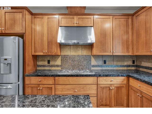 10767 Se TURNBERRY Loop, Happy Valley, OR 97086