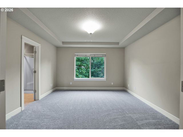 10767 Se TURNBERRY Loop, Happy Valley, OR 97086