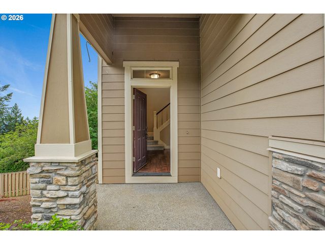 10767 Se TURNBERRY Loop, Happy Valley, OR 97086
