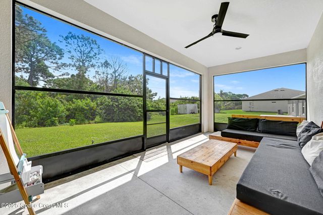 743 Taluga Avenue SE, Palm Bay, FL 32909