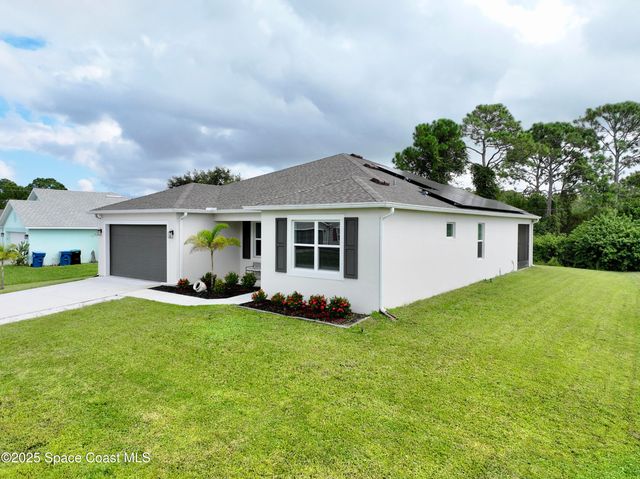 743 Taluga Avenue SE, Palm Bay, FL 32909
