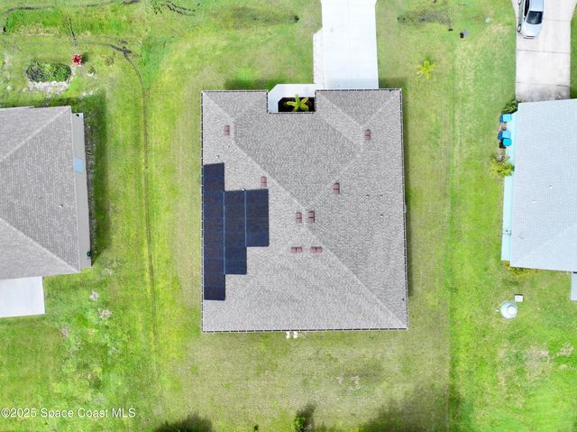743 Taluga Avenue SE, Palm Bay, FL 32909