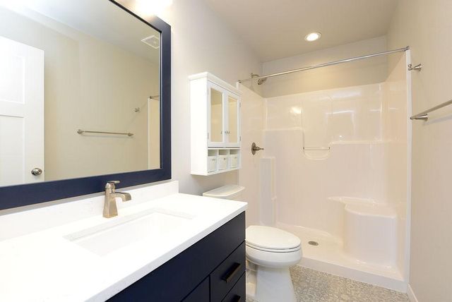 7421 18th Street S, Fargo, ND 58104