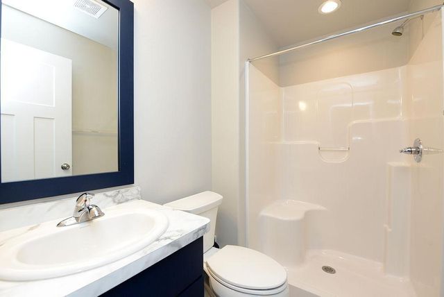 7421 18th Street S, Fargo, ND 58104