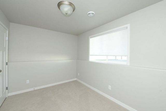 7421 18th Street S, Fargo, ND 58104