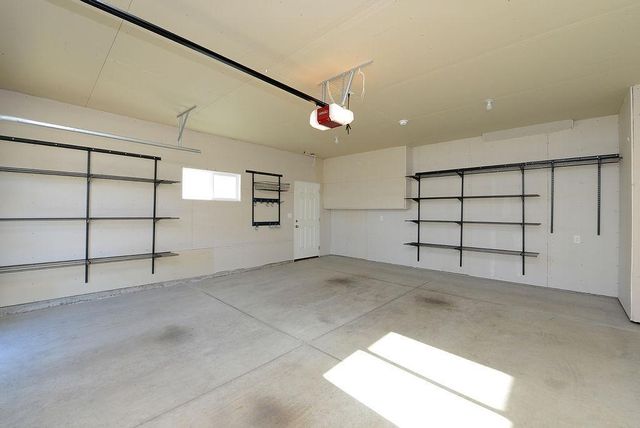 7421 18th Street S, Fargo, ND 58104