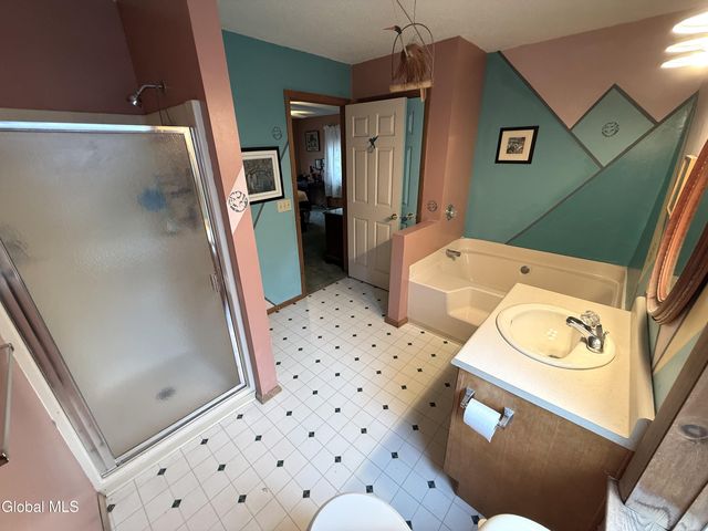 431 Melrose Valley Falls Road, Schaghticoke, NY 12121