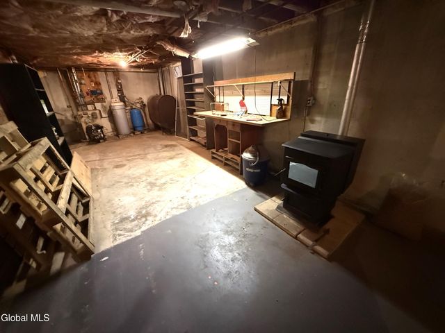 431 Melrose Valley Falls Road, Schaghticoke, NY 12121