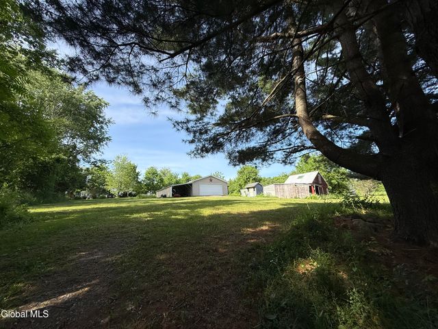 431 Melrose Valley Falls Road, Schaghticoke, NY 12121