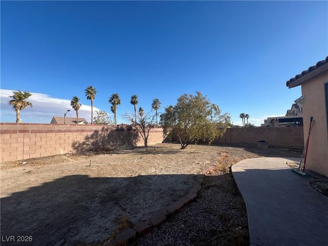 6824 Mystic Plain Court, Las Vegas, NV 89149
