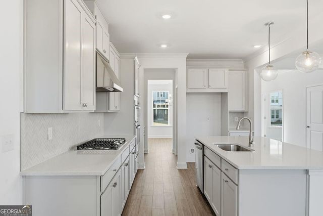 8740 Stratford Oaks Avenue, Ball Ground, GA 30107