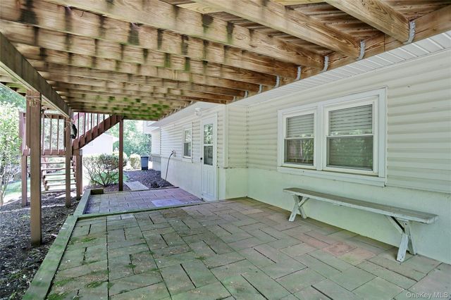 164 Phillips Hill Road, New City, NY 10956