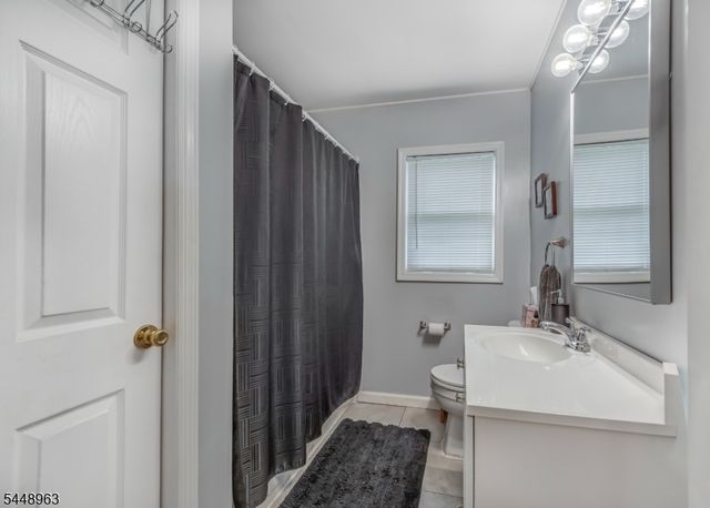 427 Mount Hermon Rd, Hope Twp., NJ 07825