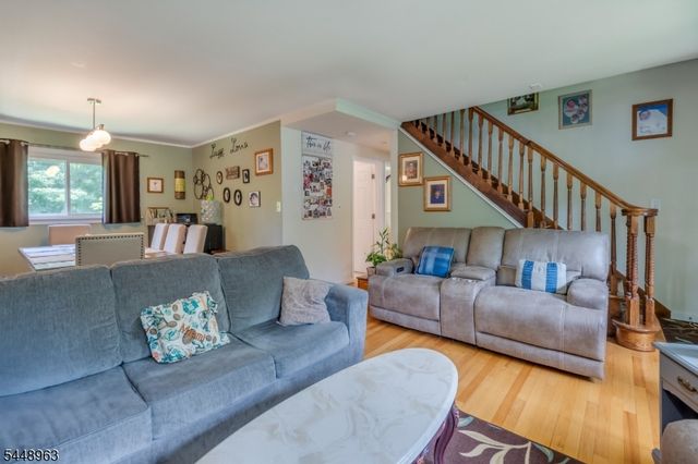 427 Mount Hermon Rd, Hope Twp., NJ 07825