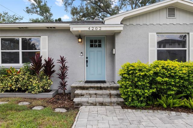 4202 W PALMIRA AVENUE, Tampa, FL 33629