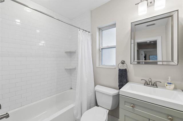 4202 W PALMIRA AVENUE, Tampa, FL 33629