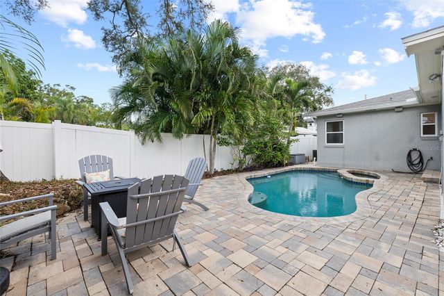 4202 W PALMIRA AVENUE, Tampa, FL 33629