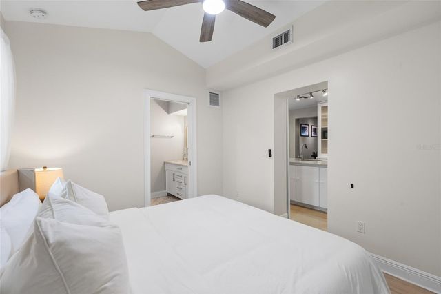4202 W PALMIRA AVENUE, Tampa, FL 33629