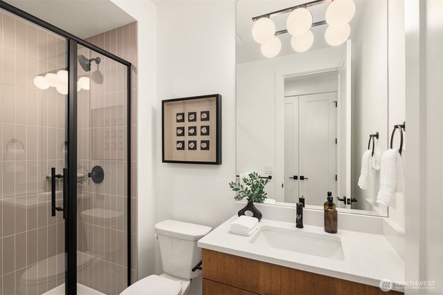 13418 NE 100th Street, Kirkland, WA 98033