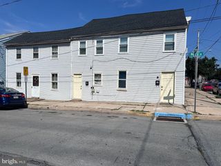 226 S THIRD ST S, Columbia, PA 17512