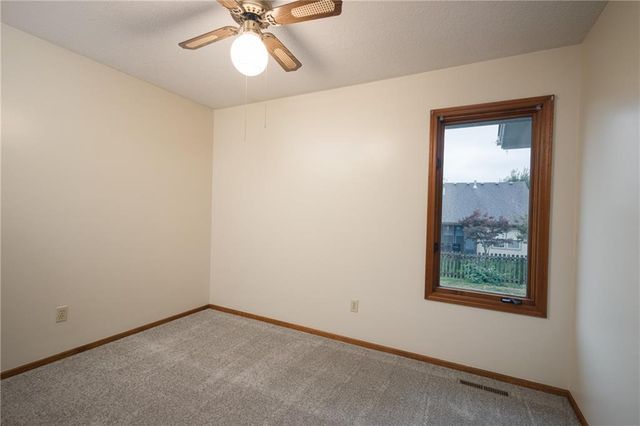 1105 SW 8th Terrace, Lee's Summit, MO 64081