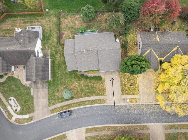 1105 SW 8th Terrace, Lee's Summit, MO 64081