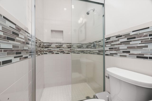 60 NW 47th Street, Oakland Park, FL 33309