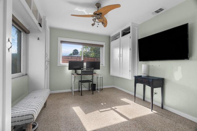 60 NW 47th Street, Oakland Park, FL 33309