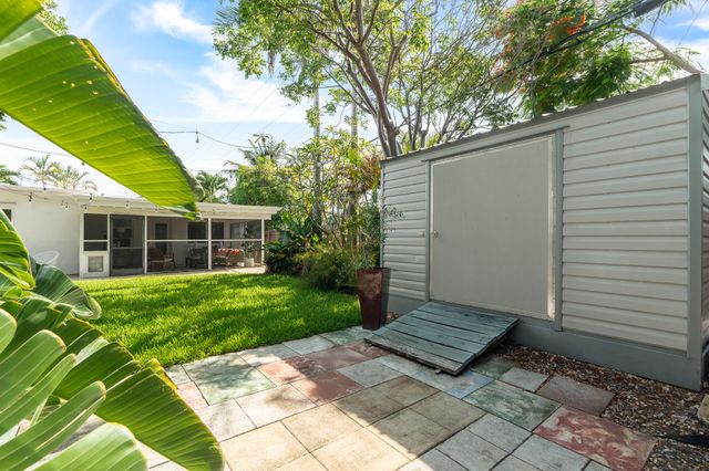 60 NW 47th Street, Oakland Park, FL 33309