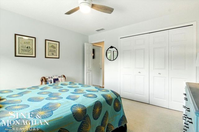 669 N Riverside Avenue, St Clair, MI 48079